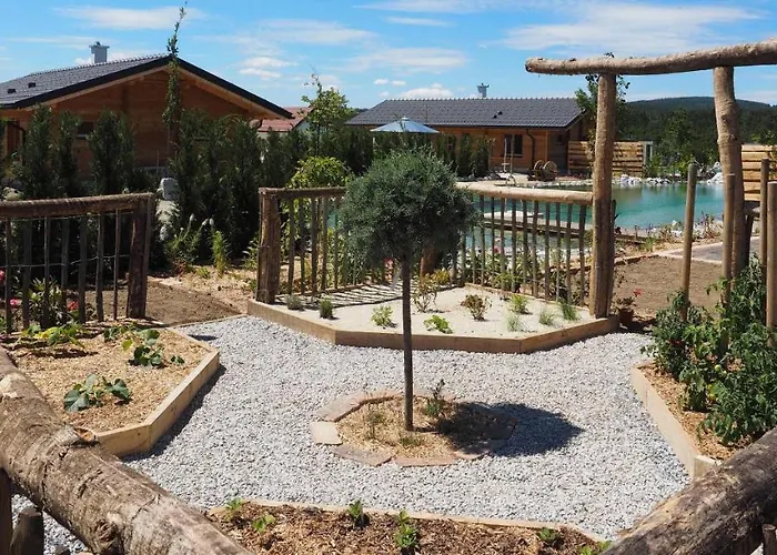 Chalet Kittenberger Am Gartensee Schiltern bei Langenlois